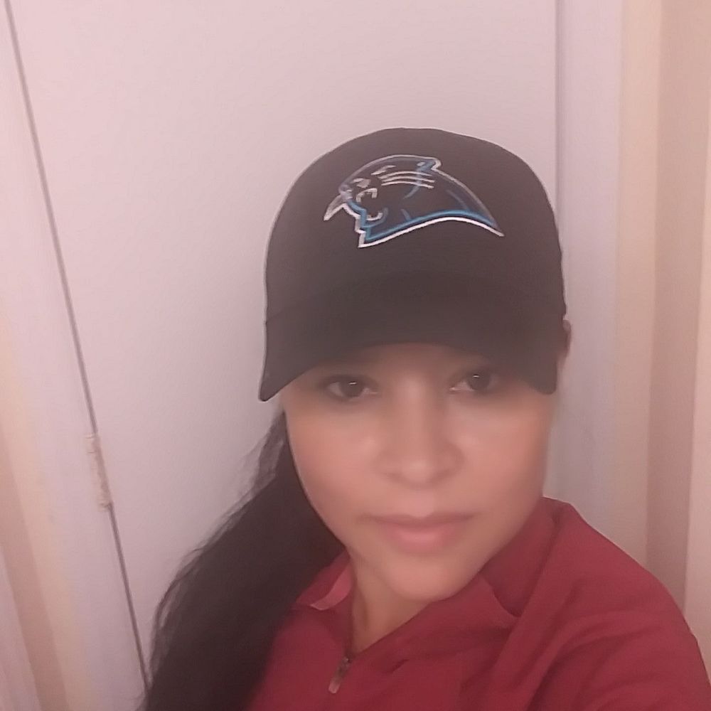 Meet your Posher, Adriana